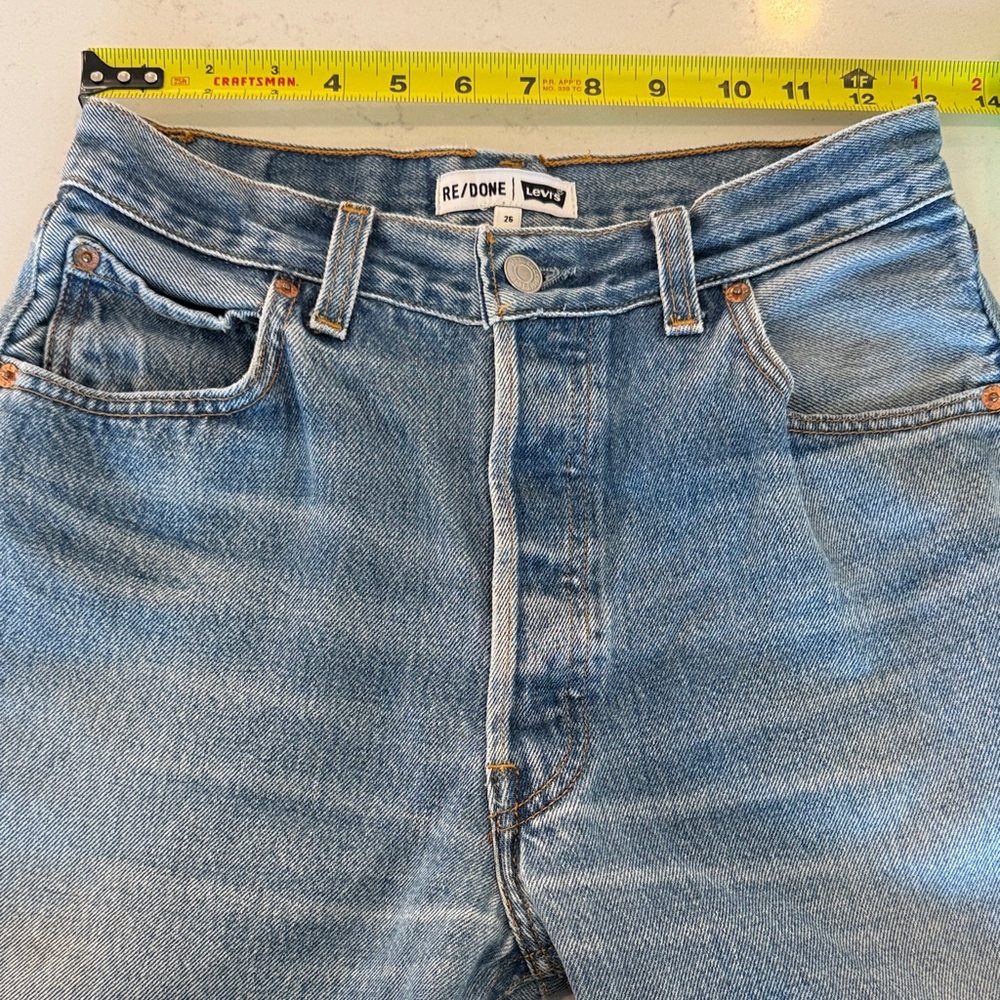 Vintage Levi's By Re/Done Size 26 View 4